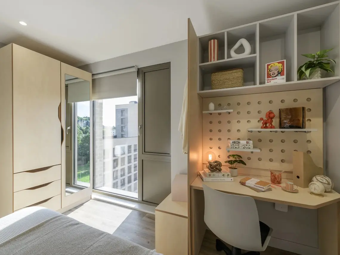  Standard Twin Studio  -  Bottleworks  - Gallery -  3