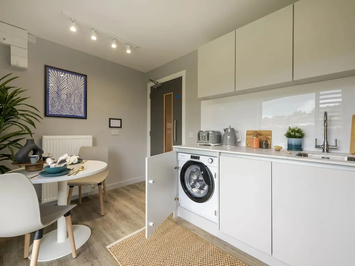  Standard Twin Studio  -  Bottleworks  - Gallery -  4