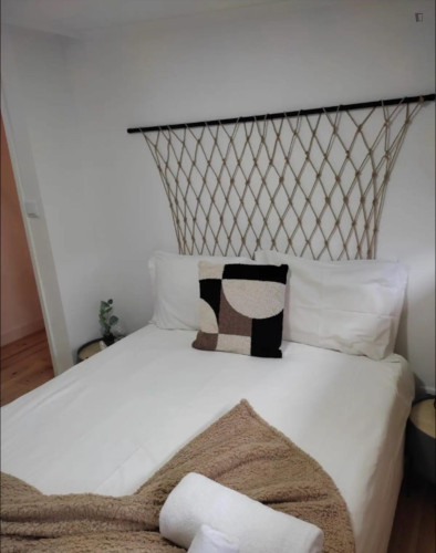 Appealing 1-bedroom apartment in the centre of Setúbal - Gallery - 7