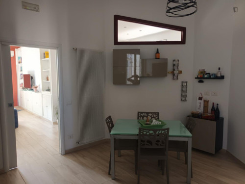 Double bedroom, with private bathroom, in 2-bedroom apartment - Gallery - 7