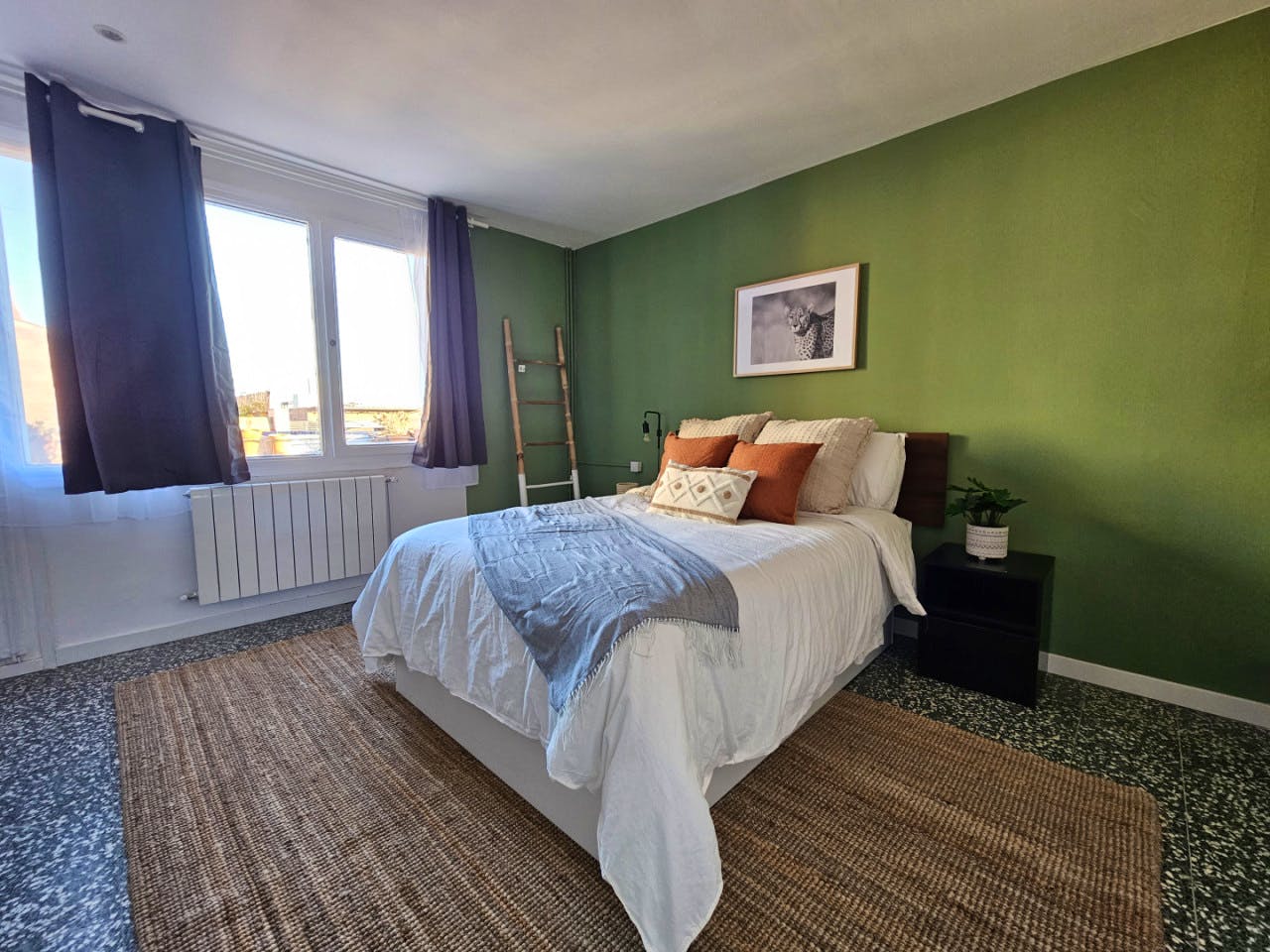  Room 1  -  Stylish Coliving Apartment with Community Vibe in Vibrant L'Eixample  - Gallery -  14