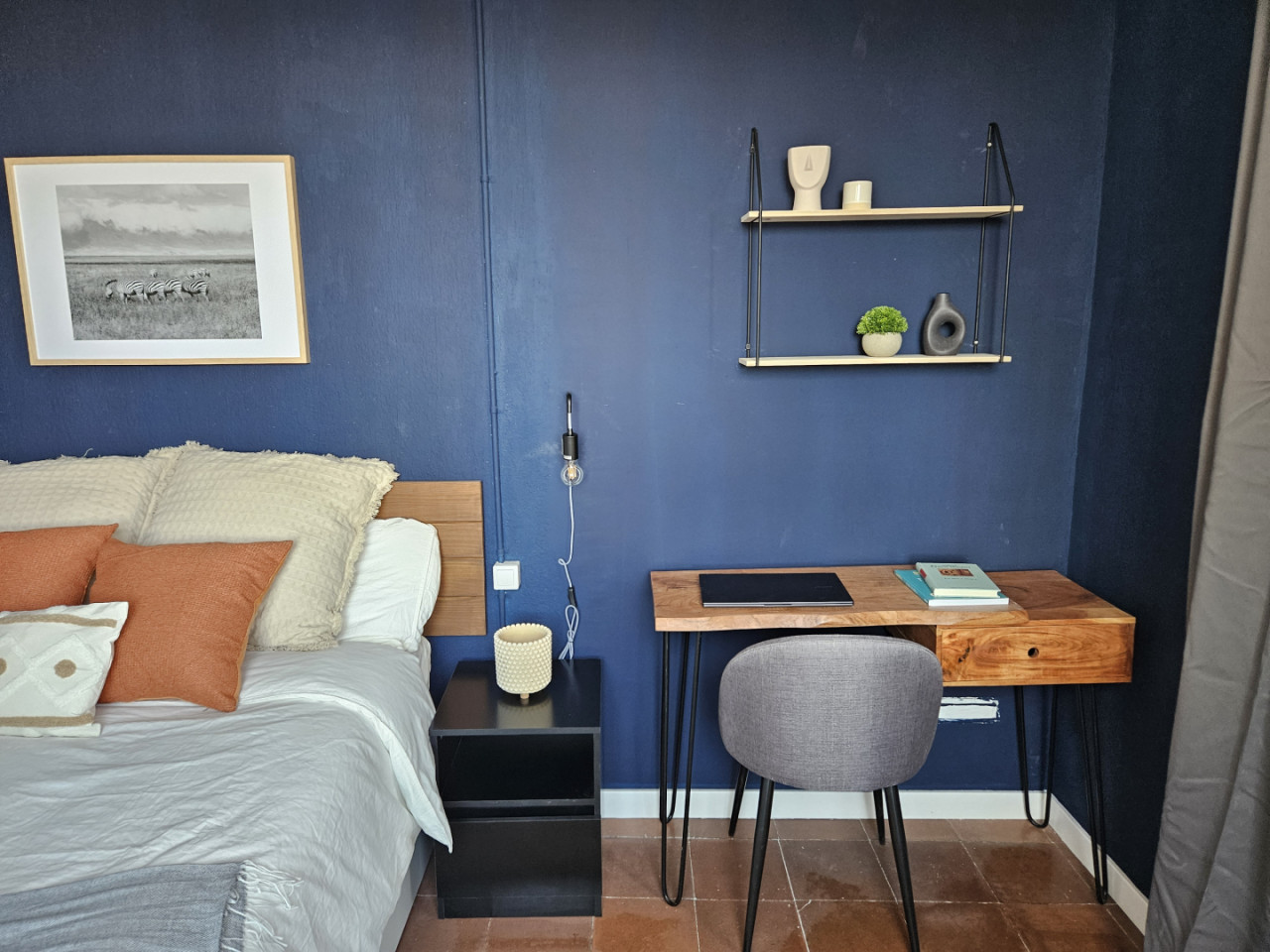  Room 2  -  Stylish Coliving Apartment with Community Vibe in Vibrant L'Eixample  - Gallery -  33