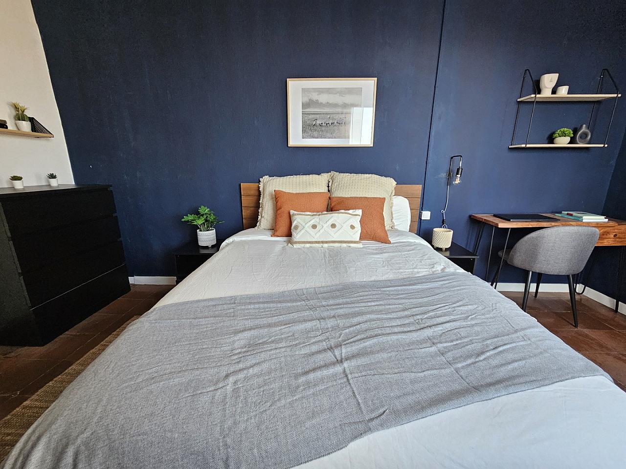 Room 2  -  Stylish Coliving Apartment with Community Vibe in Vibrant L'Eixample  - Gallery -  52