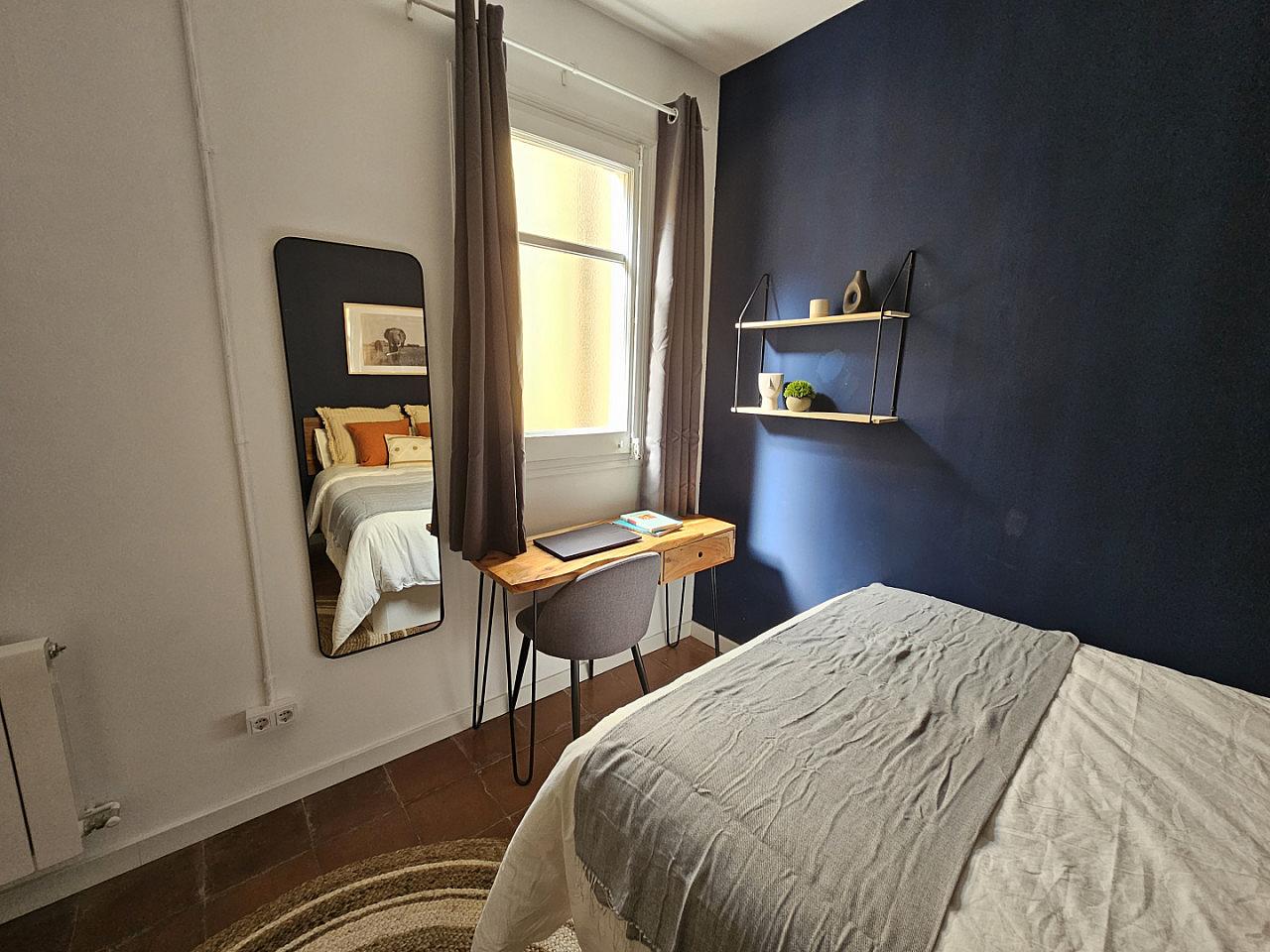  Room 4  -  Stylish Coliving Apartment with Community Vibe in Vibrant L'Eixample  - Gallery -  57