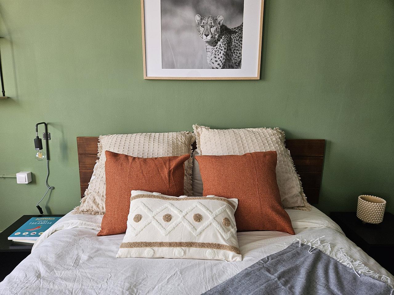  Room 5  -  Stylish Coliving Apartment with Community Vibe in Vibrant L'Eixample  - Gallery -  52