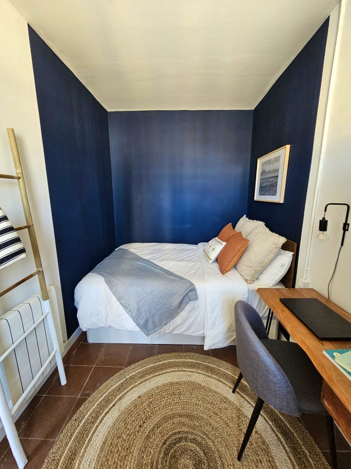  Room 6  -  Stylish Coliving Apartment with Community Vibe in Vibrant L'Eixample  - Gallery -  5