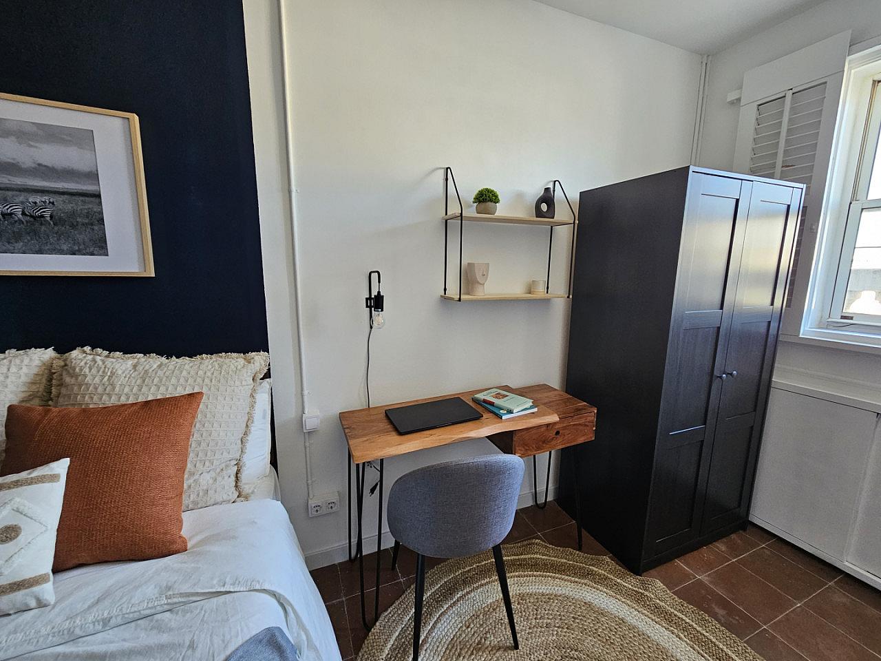  Room 6  -  Stylish Coliving Apartment with Community Vibe in Vibrant L'Eixample  - Gallery -  24
