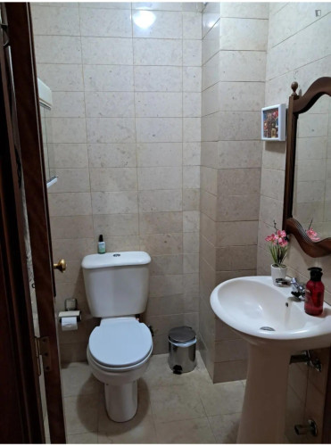 Apartment T2 With Good Areas, Central In Vila Nova De Gaia - Gallery - 5
