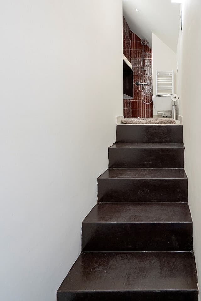 Studio 12 - 40