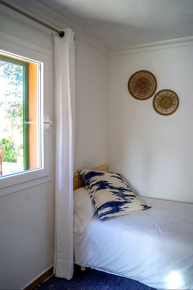Private Small - 3