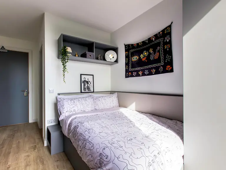  Classic En Suite  -  Lee Point  - Gallery -  1