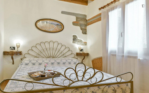 Appealing 3-bedroom apartment in San Frediano