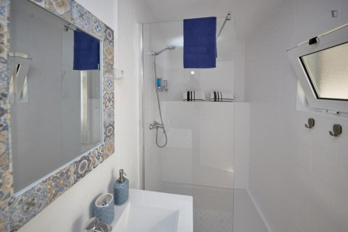 Beautiful 2-bedroom apartment in Alcântara