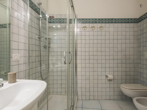 Very spacious studio in the Duomo area  - Gallery -  5