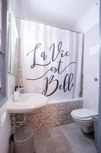 MONOLOCALE IN AFFITTO IN CENTRO STORICO - 40 MQ