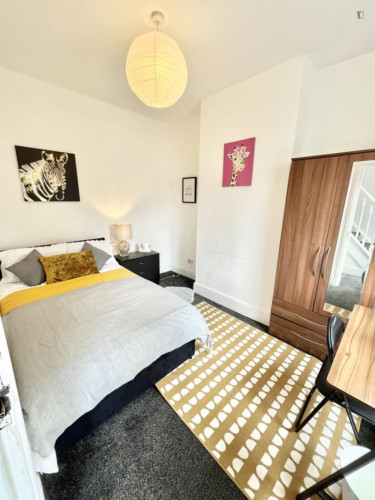 Inviting double bedroom in Chapel Fields