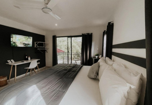 Coral Negro Home - Gallery - 47