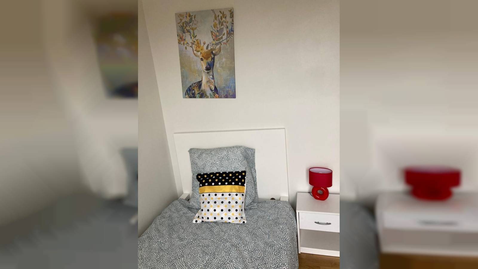  Bedroom 1  -  Room in a shared 4-bedroom apartment for rent in Orée du Bois, all bills included  - Gallery -  2