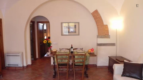 One-Bedroom Apartment in Florence   - Gallery -  5