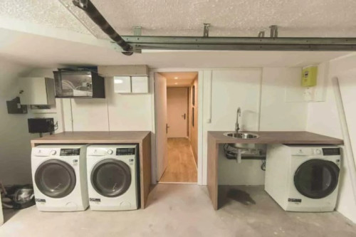 Chambre privée dans la Casa du Cinéma - On-site Facilities