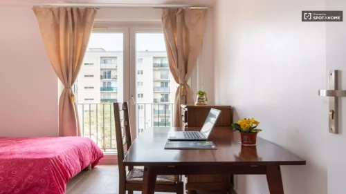 Studio apartment for rent in Créteil