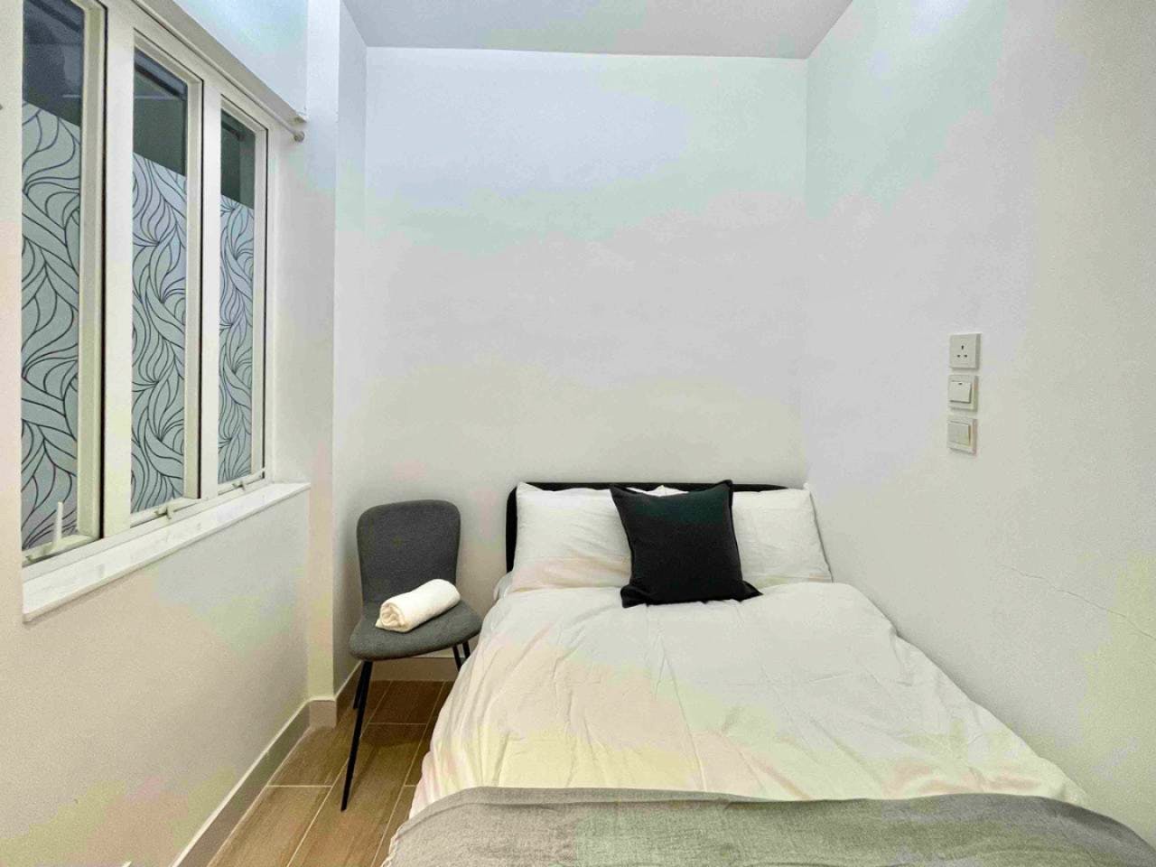  Large Deluxe  -  Garden House Coliving near Victoria Park – Spacious, Community-Focused Apartment  - Gallery -  1