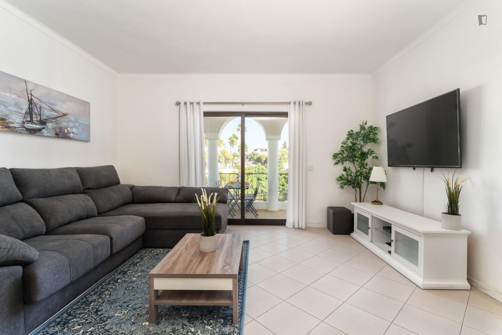 Very Elegant 2-Bedroom Apartment In Carvoeiro - 1