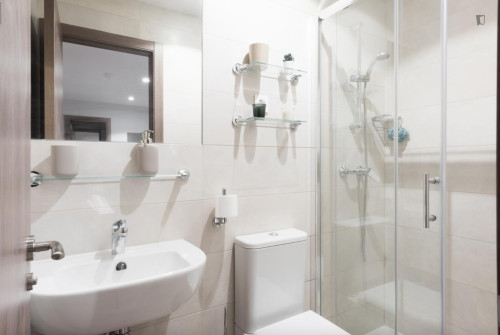 Excellent single bedroom near the Clínico metro - Gallery - 11