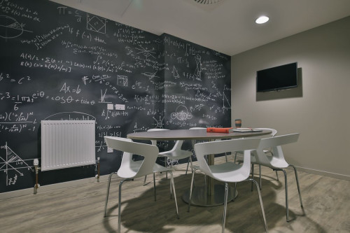  Classic Studio - Churchyard View  -  George Street Apartments  - Gallery -  1