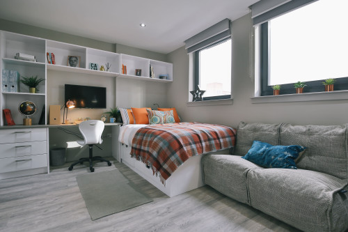  Classic Smaller Studio - Churchyard View  -  George Street Apartments  - Gallery -  1