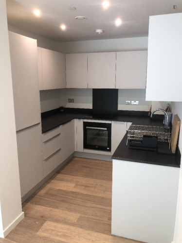 Comfy Double Bedroom close to Alexandra Park