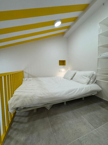 BalatBanana / Studio / No: 7