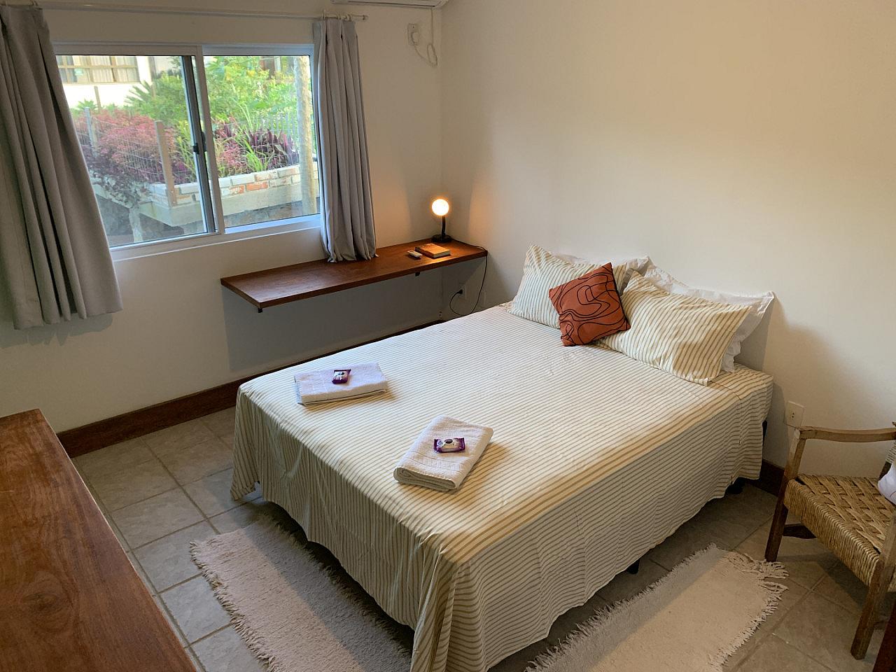 Private Ensuite - Manoel Pedro da Silveira Home - Gallery - 3