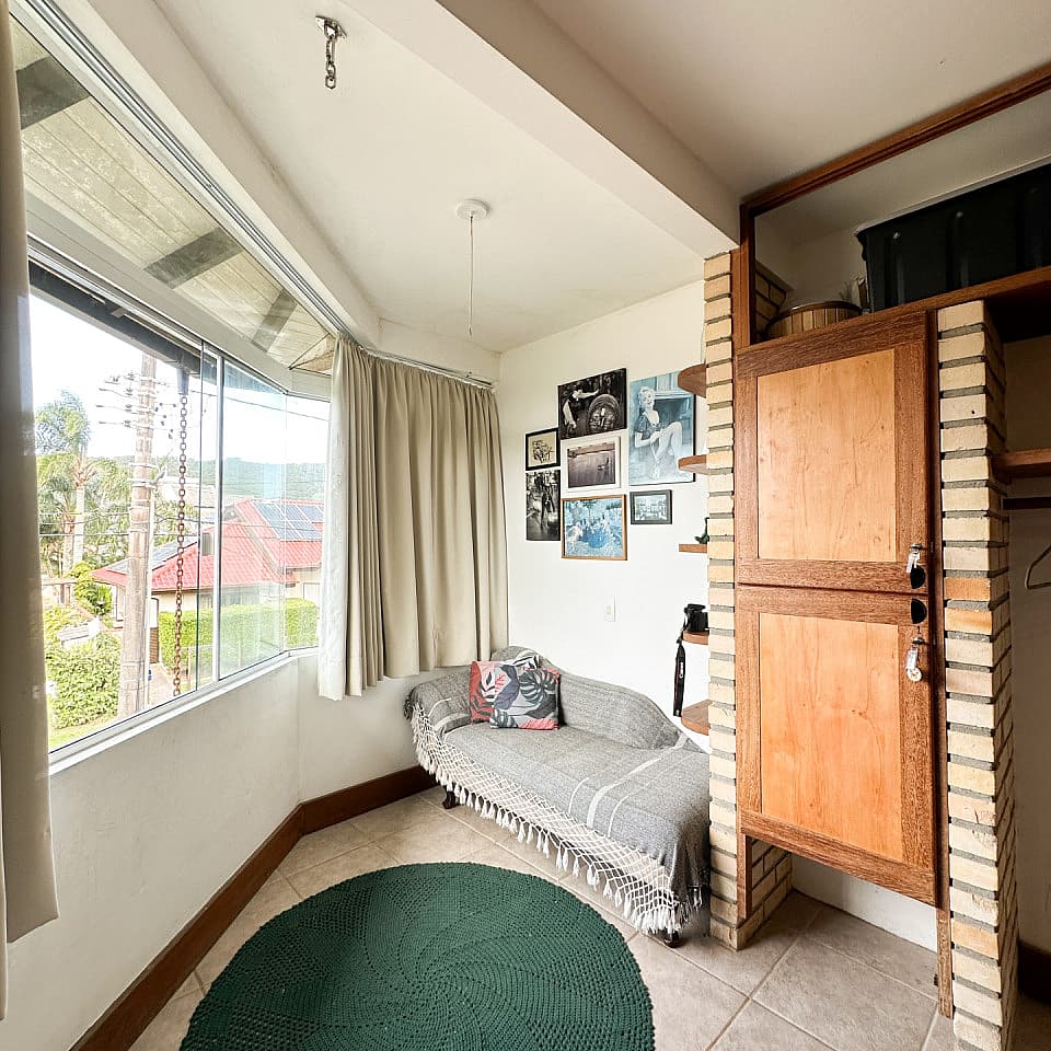 Bed In A 4-Bed Females Only Room - 4