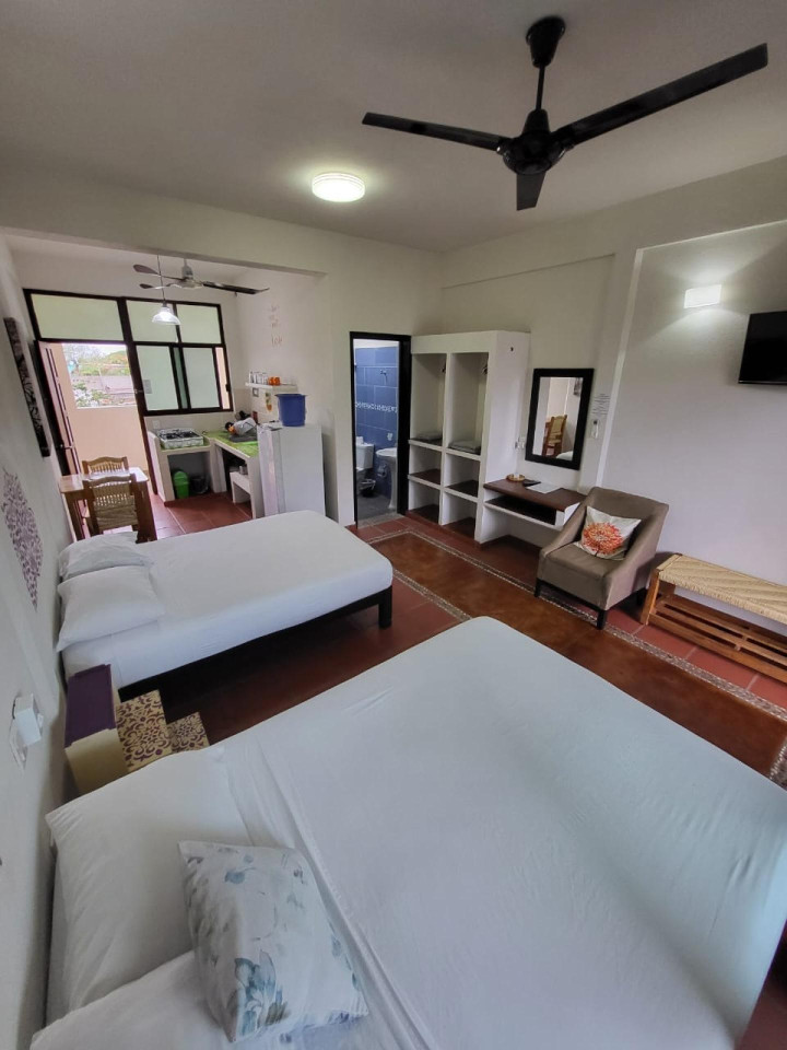 Bed In A 2-Bed Mixed Gender Room - Vibrant Coliving Space on the Beach in Oaxaca Residence - Gallery - 15