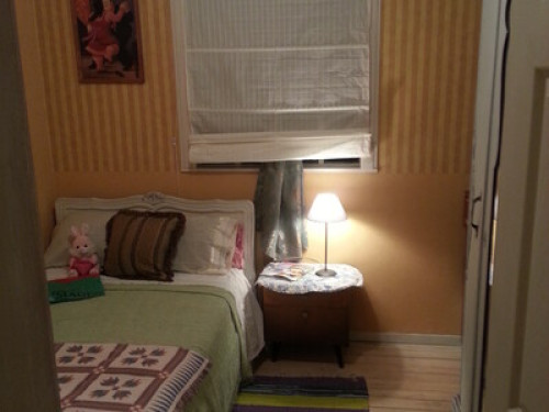 Enthusiast food and wine