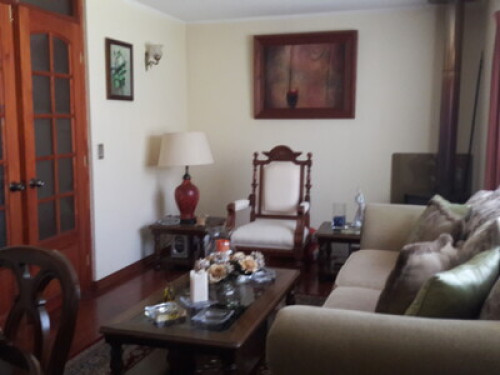 Beautiful house and surroundings in Concepción