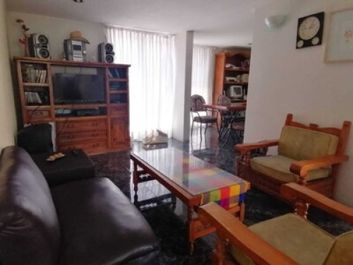 Habitación para mujer en Puebla 