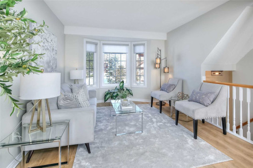 Modern 6-Bedroom Coliving Haven in Peaceful Westvale, Waterloo