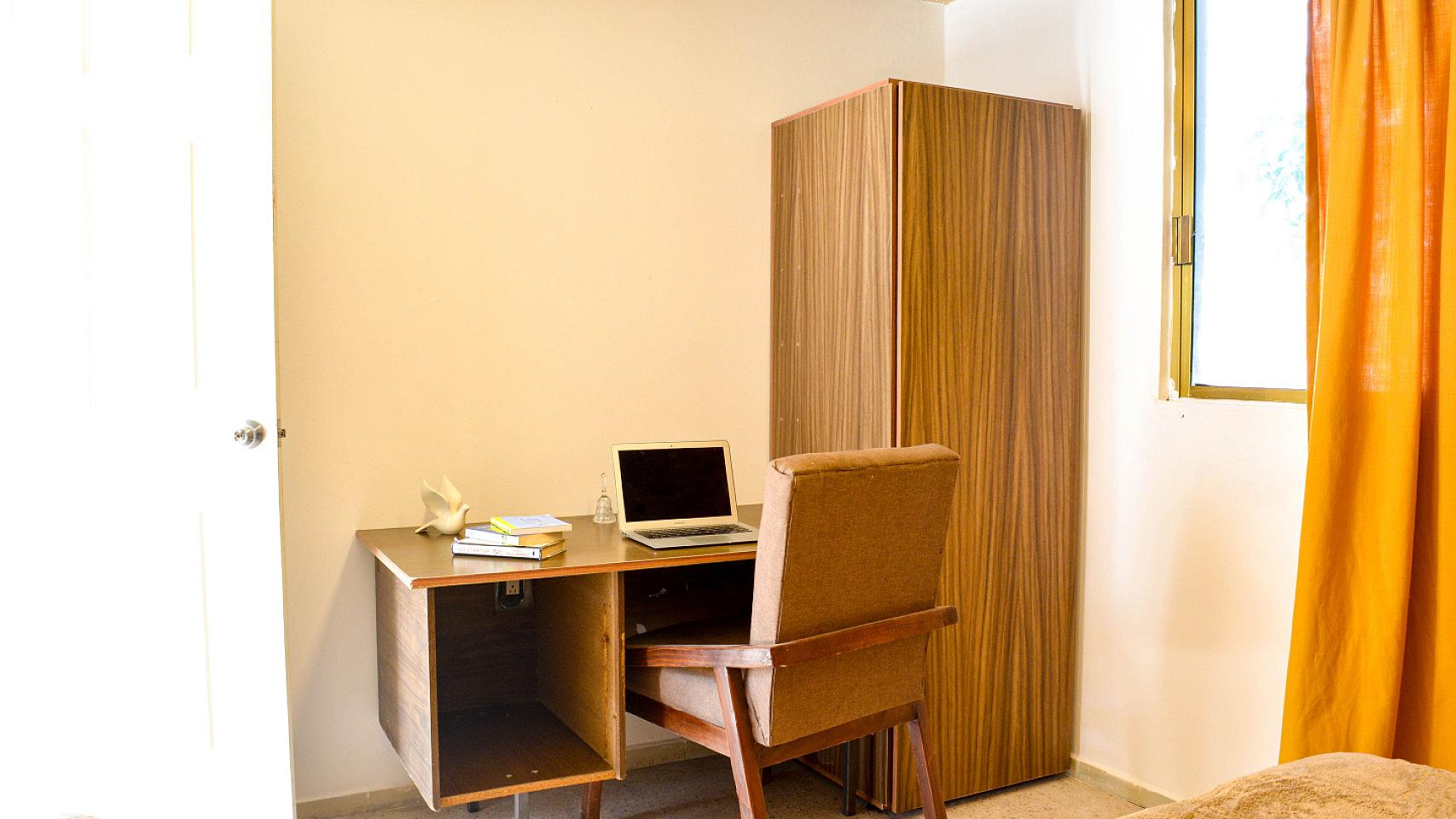  Private Room With Shared Bathrooms  -  Calm and Affordable Coliving in Peaceful Ciudad Satélite Residence  - Gallery -  41