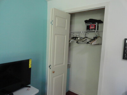 Serene,Centrally Located,Modest,Hm. - Gallery - 21