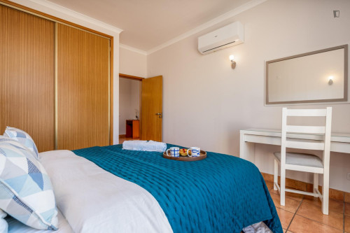 Bright 2-bedroom flat near the Porto Mós Beach - Gallery - 8