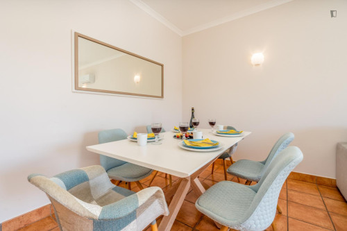 Bright 2-bedroom flat near the Porto Mós Beach - Gallery - 18