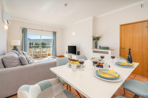 Bright 2-bedroom flat near the Porto Mós Beach - Gallery - 17