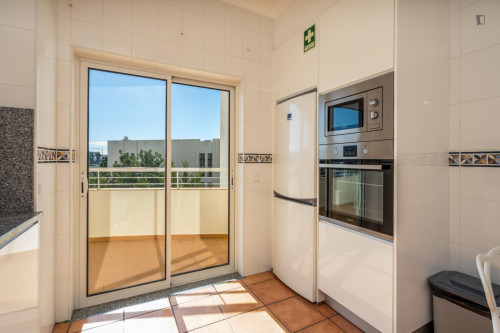 Bright 2-bedroom flat near the Porto Mós Beach - Gallery - 12