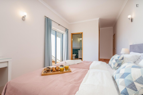 Bright 2-bedroom flat near the Porto Mós Beach - Gallery - 23