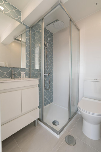 Pleasant 2-bedroom flat near the Praia da Vila Nazaré - Gallery - 14