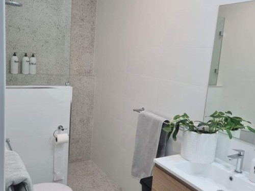 Nice modern room in Cessnock