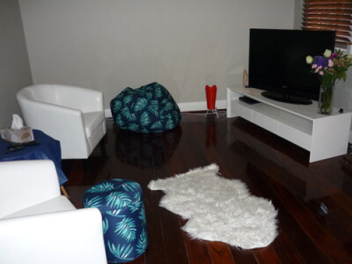 Easy going house hold 