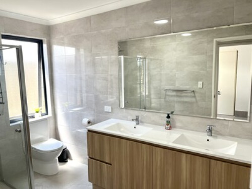 Clean and spacious room - Gallery - 12